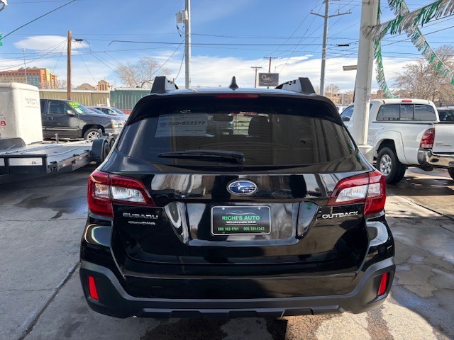 Subaru Outback 2.5i Premium 2019