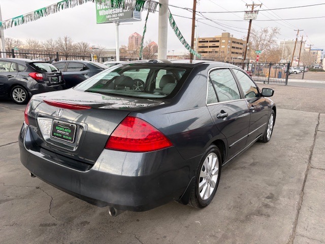 Honda Accord  2006
