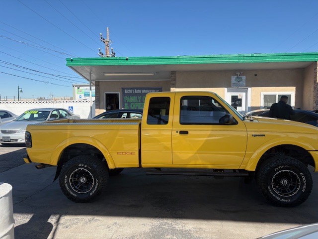 Ford Ranger XLT SuperCab 4.0 Flareside w/Off-Road 4WD 2001