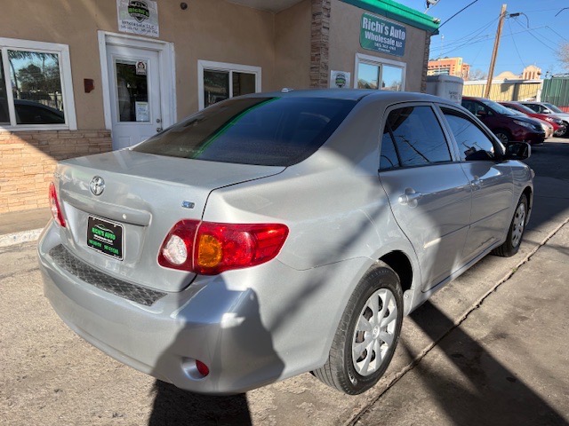 Toyota Corolla CE 2009