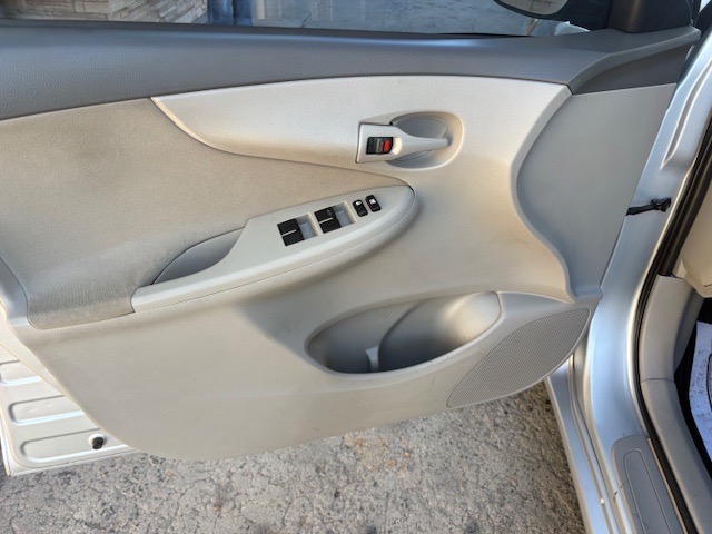 Toyota Corolla CE 2009