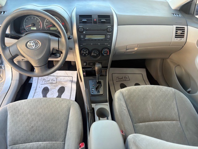 Toyota Corolla CE 2009