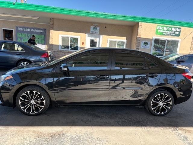 Toyota Corolla  2016