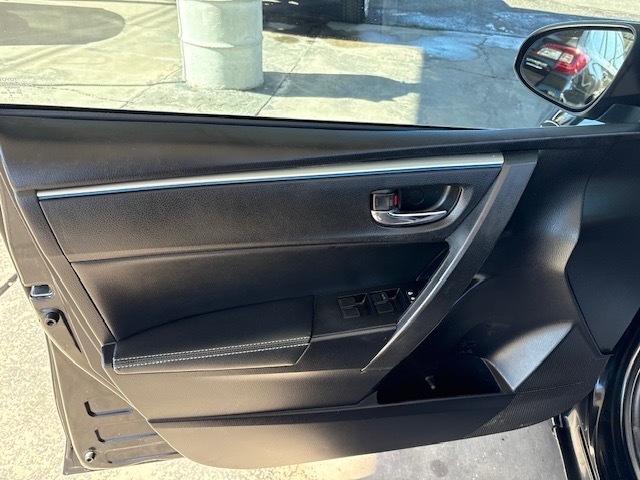 Toyota Corolla  2016