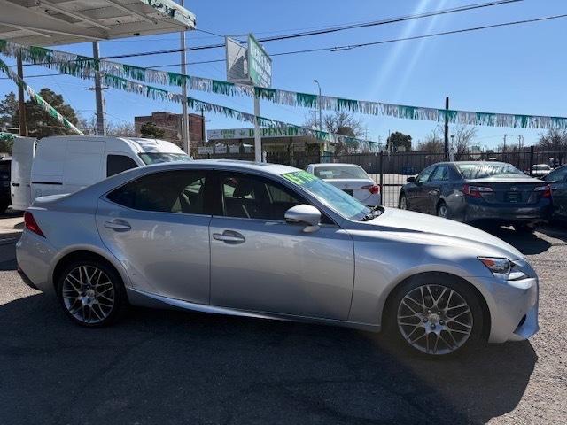 Lexus IS 250 RWD 2015