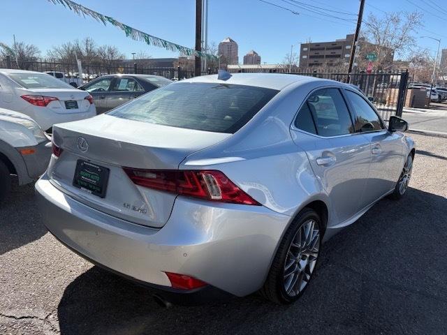 Lexus IS 250 RWD 2015