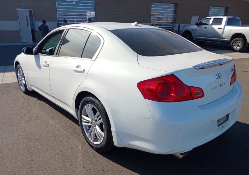Infiniti G Sedan G37x AWD 2011