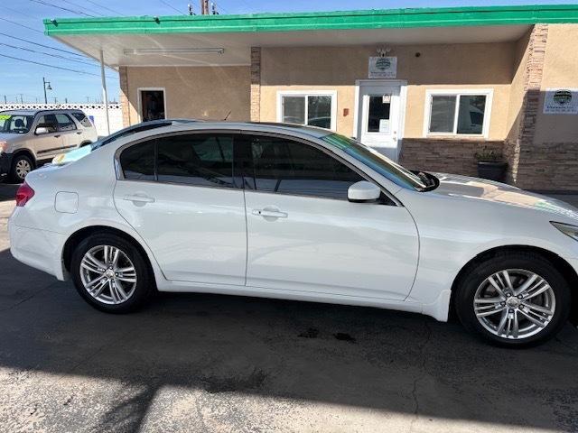 Infiniti G Sedan G37x AWD 2011