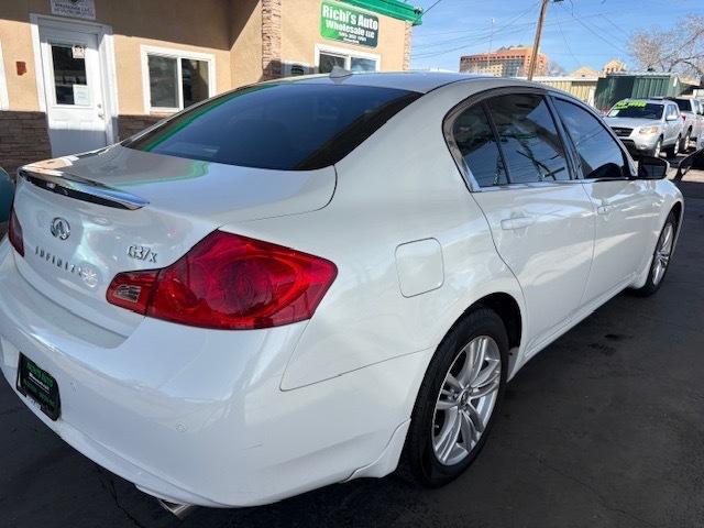 Infiniti G Sedan G37x AWD 2011