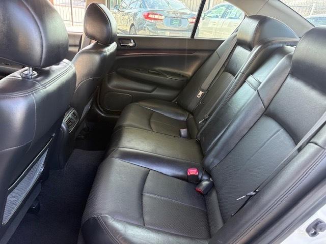 Infiniti G Sedan G37x AWD 2011