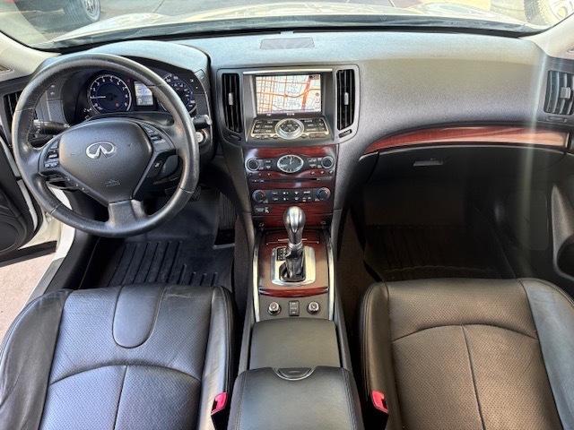 Infiniti G Sedan G37x AWD 2011