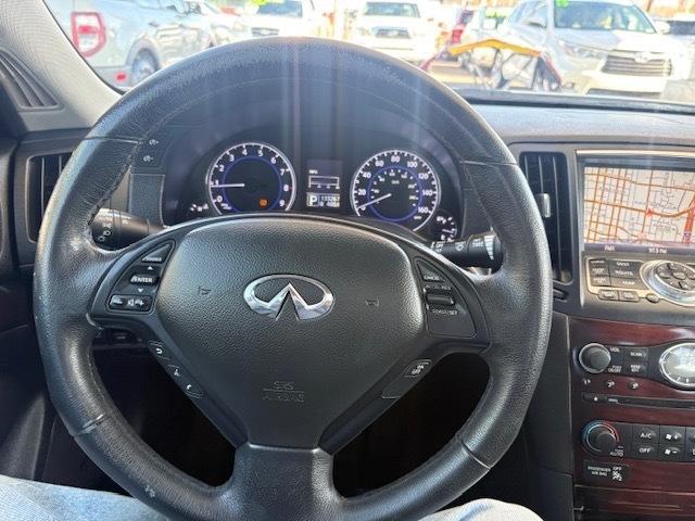 Infiniti G Sedan G37x AWD 2011