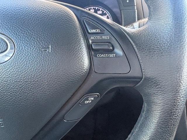 Infiniti G Sedan G37x AWD 2011