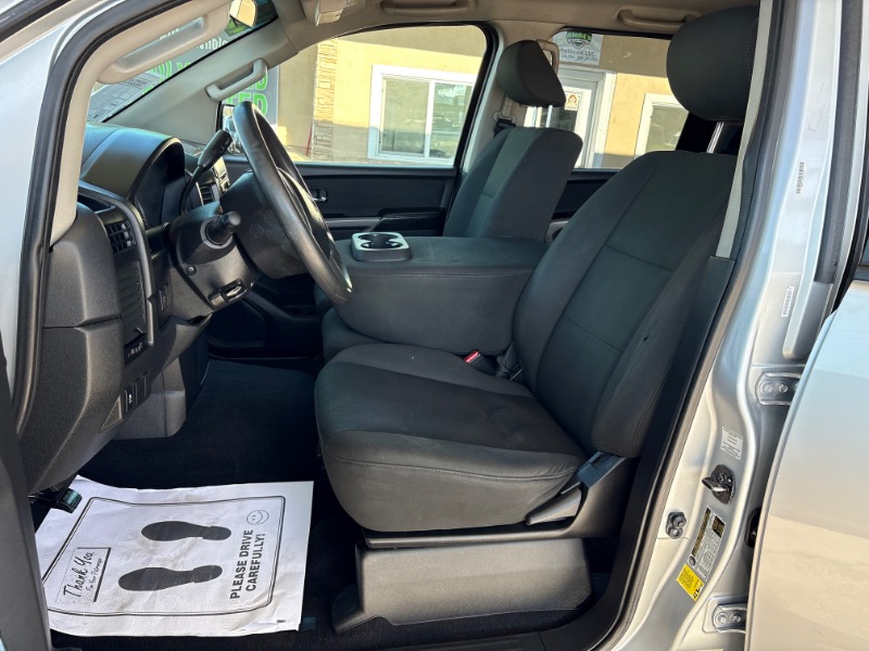 Nissan Titan PRO-4X Crew Cab 4WD 2015