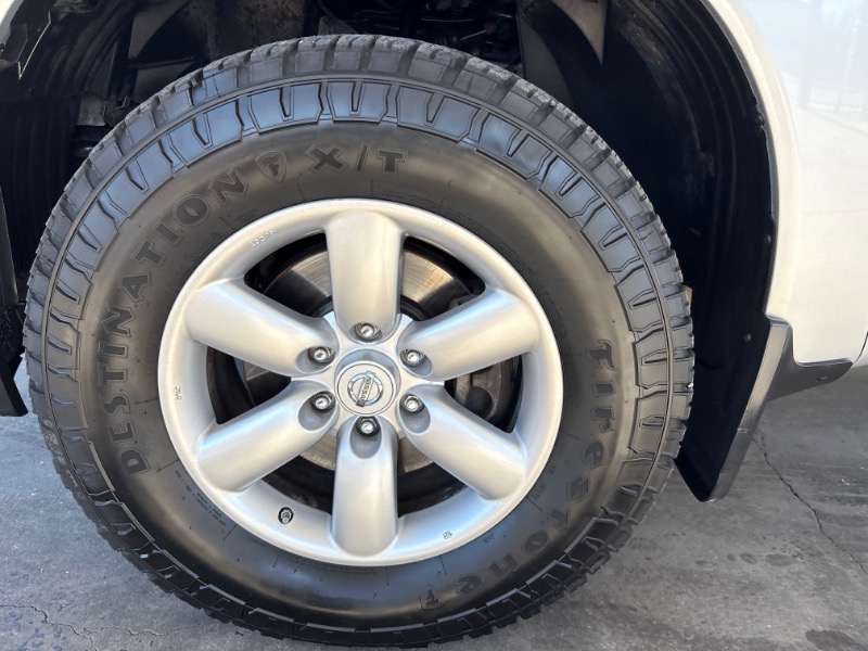 Nissan Titan PRO-4X Crew Cab 4WD 2015