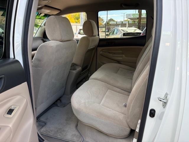 Toyota Tacoma PreRunner Double Cab Long Bed V6 2WD 2006