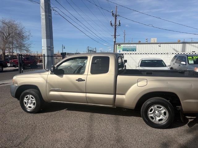 Toyota Tacoma Access Cab I4 Manual 2WD 2005