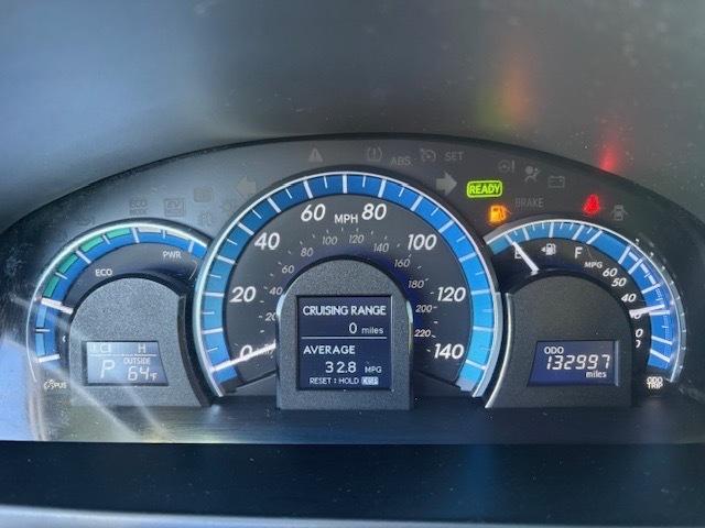 Toyota Camry Hybrid XLE 2013