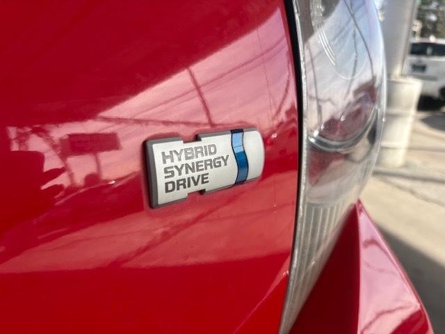 Toyota Prius c Four 2014