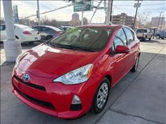 2014 Toyota Prius c 