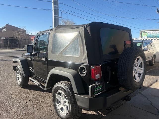 Jeep Wrangler Sport 4WD 2013