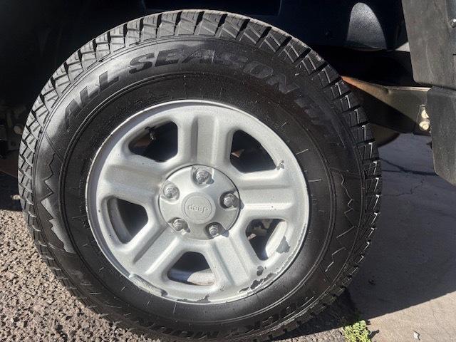 Jeep Wrangler Sport 4WD 2013