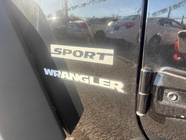 Jeep Wrangler Sport 4WD 2013