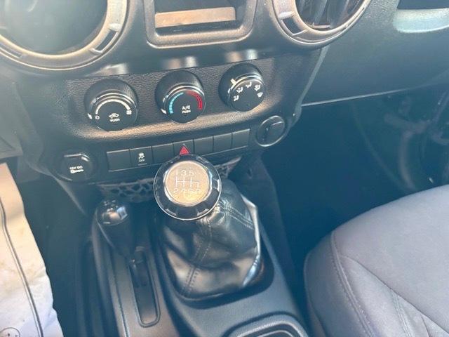 Jeep Wrangler Sport 4WD 2013