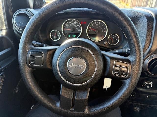 Jeep Wrangler Sport 4WD 2013