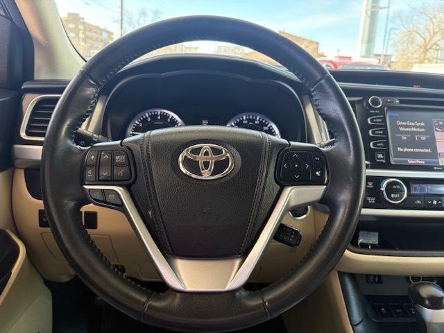 Toyota Highlander Limited AWD V6 2015