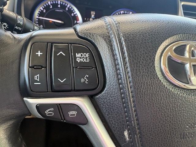 Toyota Highlander Limited AWD V6 2015