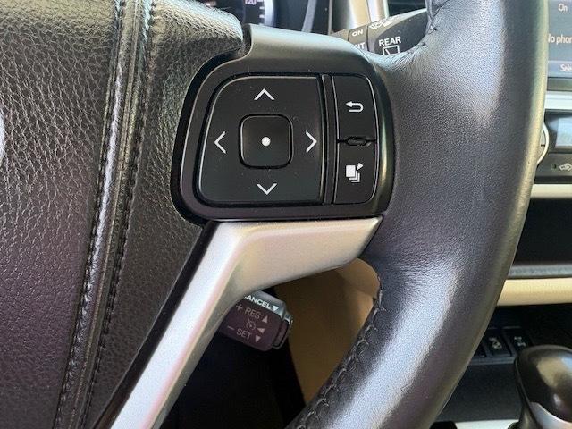 Toyota Highlander Limited AWD V6 2015