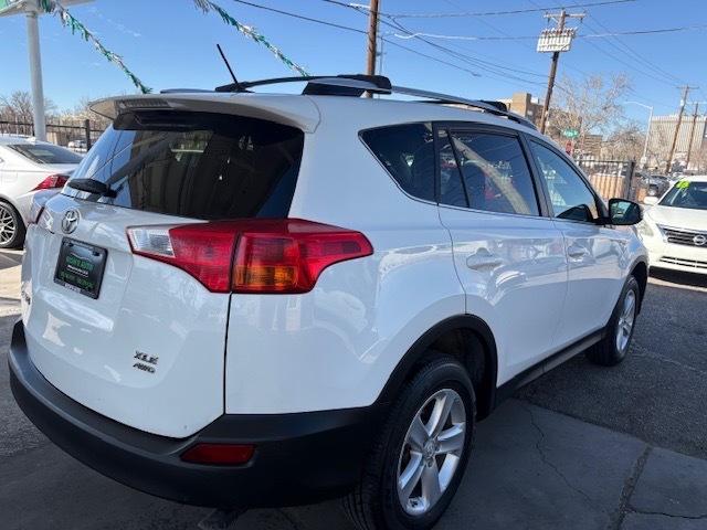 Toyota RAV4 XLE AWD 2014