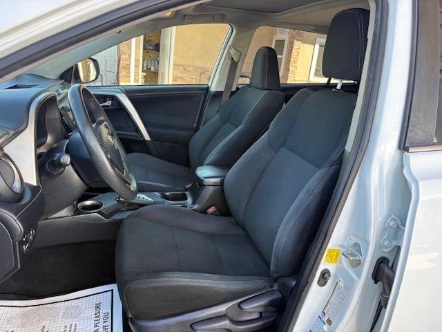 Toyota RAV4 XLE AWD 2014