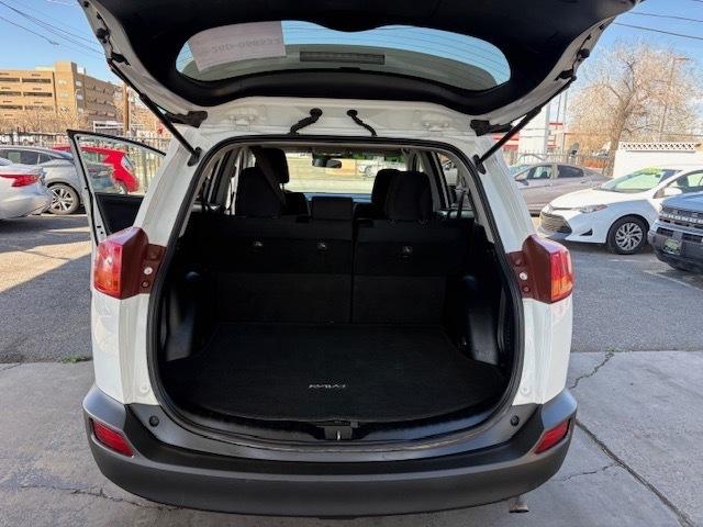 Toyota RAV4 XLE AWD 2014