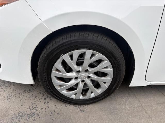 Toyota Corolla LE 2017