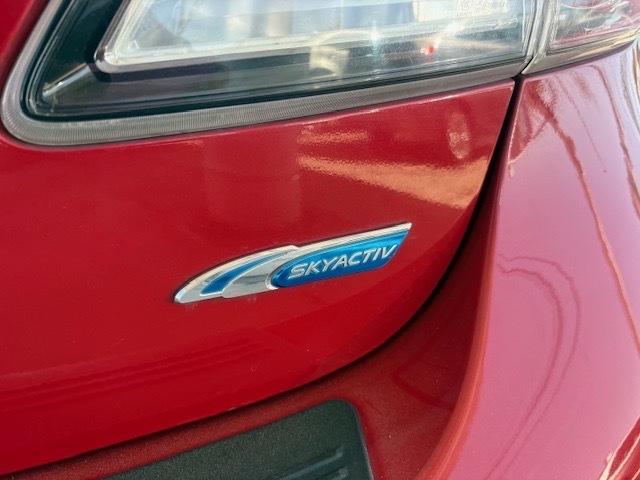 Mazda MAZDA3 i Touring AT 5-Door 2013