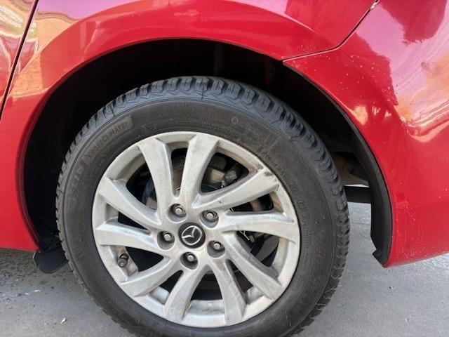 Mazda MAZDA3 i Touring AT 5-Door 2013