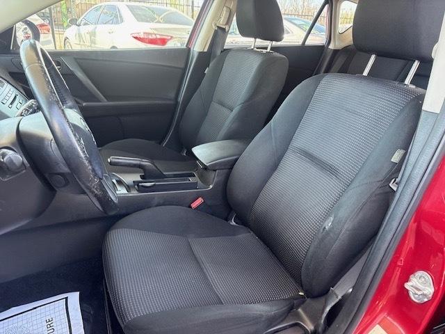 Mazda MAZDA3 i Touring AT 5-Door 2013