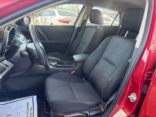 Mazda MAZDA3 i Touring AT 5-Door 2013