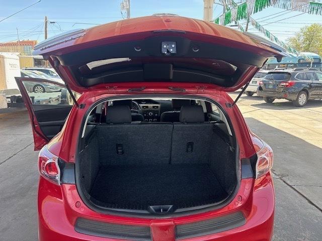 Mazda MAZDA3 i Touring AT 5-Door 2013