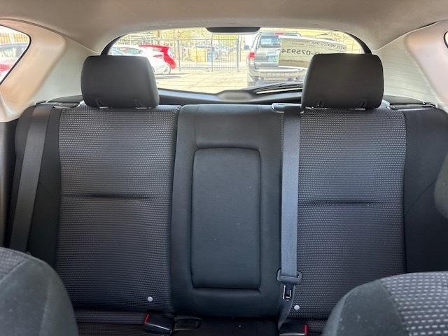 Mazda MAZDA3 i Touring AT 5-Door 2013