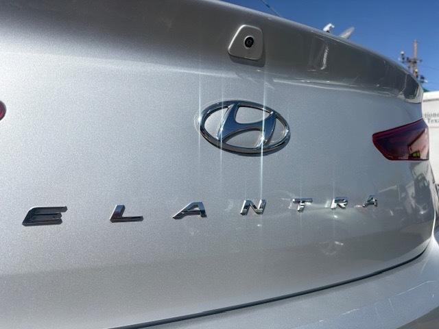 Hyundai Elantra SEL 2019