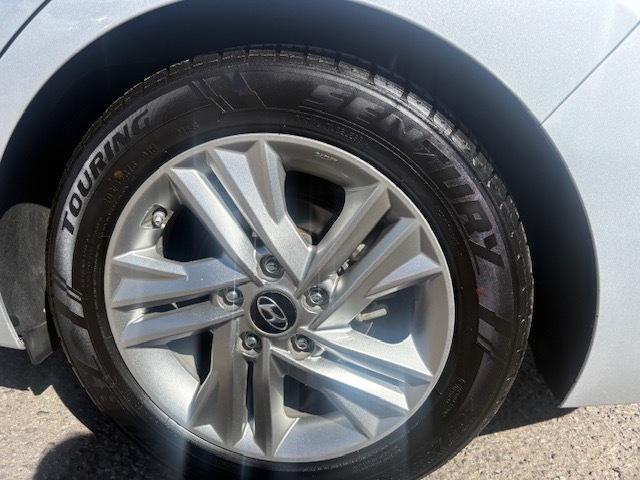 Hyundai Elantra SEL 2019