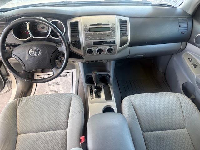 Toyota Tacoma Double Cab V6 4WD 2010