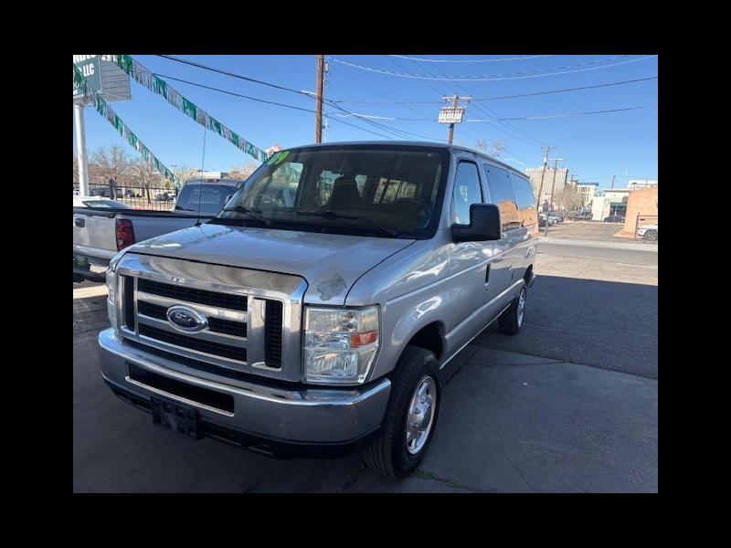 Ford Econoline E-350 XL Super Duty 2009