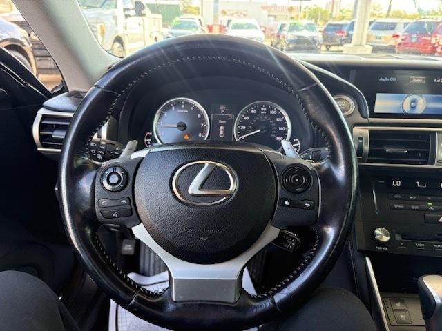 Lexus IS 250 RWD 2015