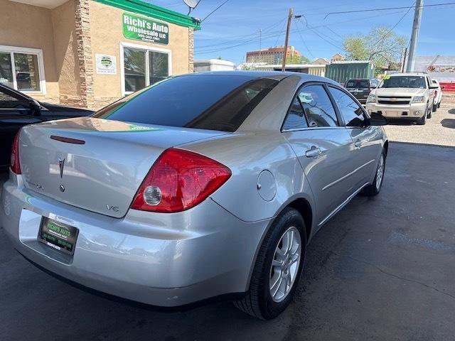 Pontiac G6 Base 2005