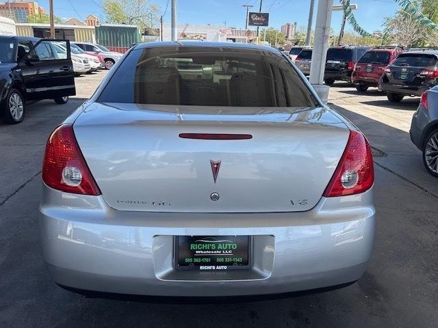 Pontiac G6 Base 2005