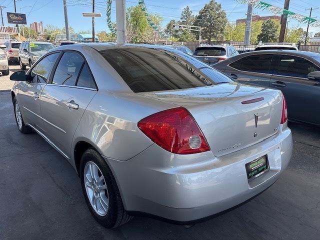 Pontiac G6 Base 2005